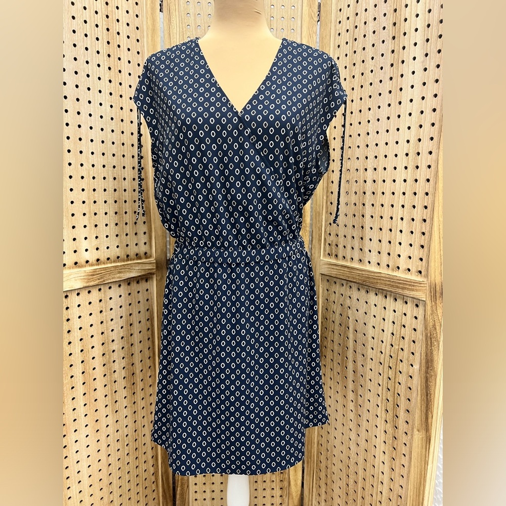Banana Republic casual summer dress Adjustable tie shoulders Slip on Size XS